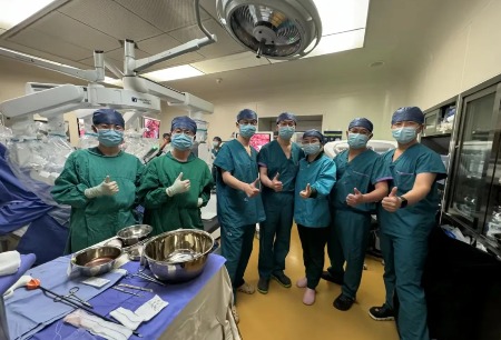 樹立國產手術機器人臨床應用典范，北京醫(yī)院泌尿外科圖邁?機器人手術演示交流總結會成功舉行